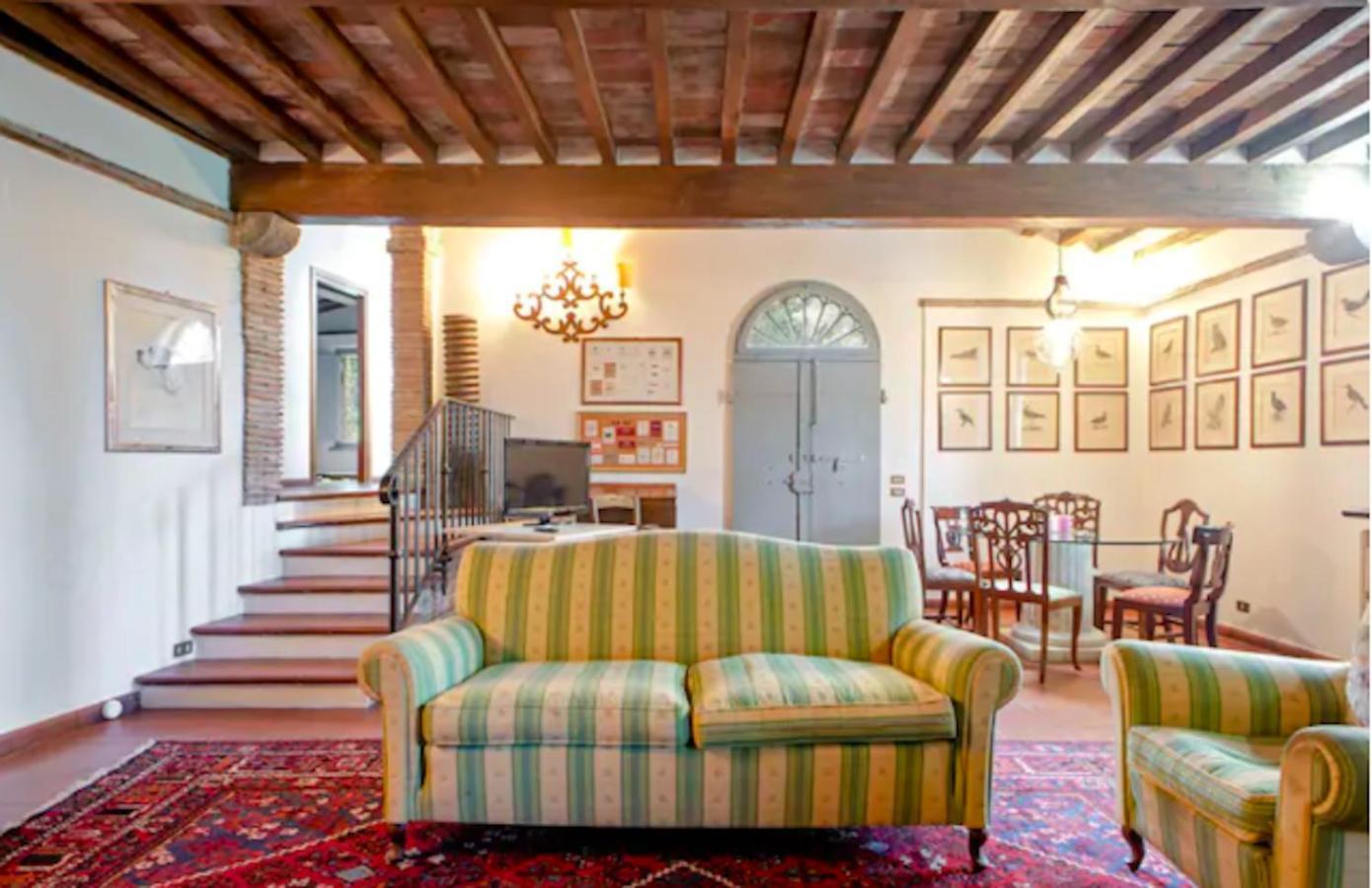 Fattoria Uccelliera Villa Lorenzana Exterior photo